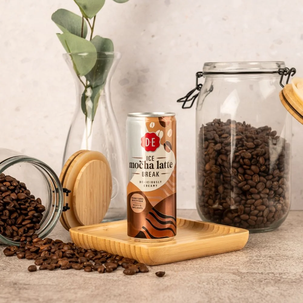 Douwe Egberts Iced Mocha Latte - 250ml RTD can - Image 3