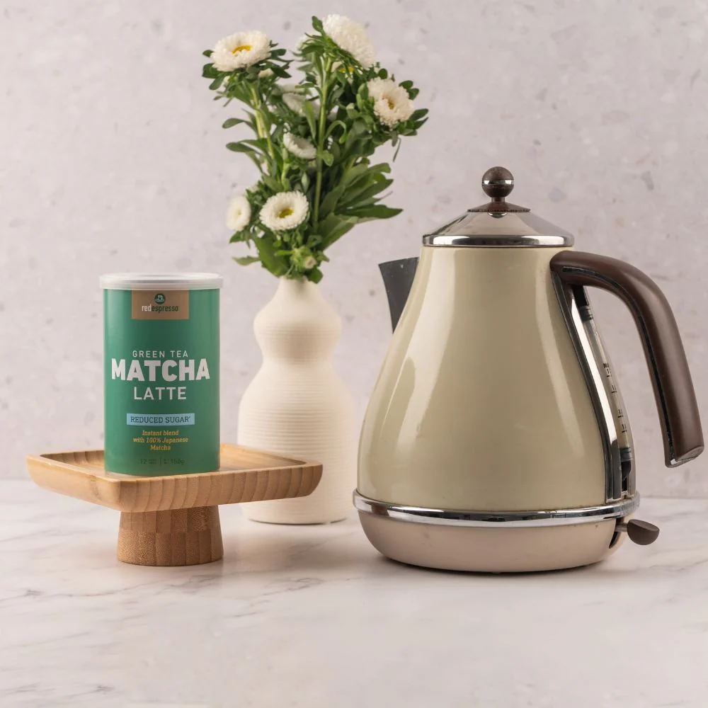 red espresso - Instant Green Tea Matcha Reduced Sugar Latte 150g Tin - Image 3