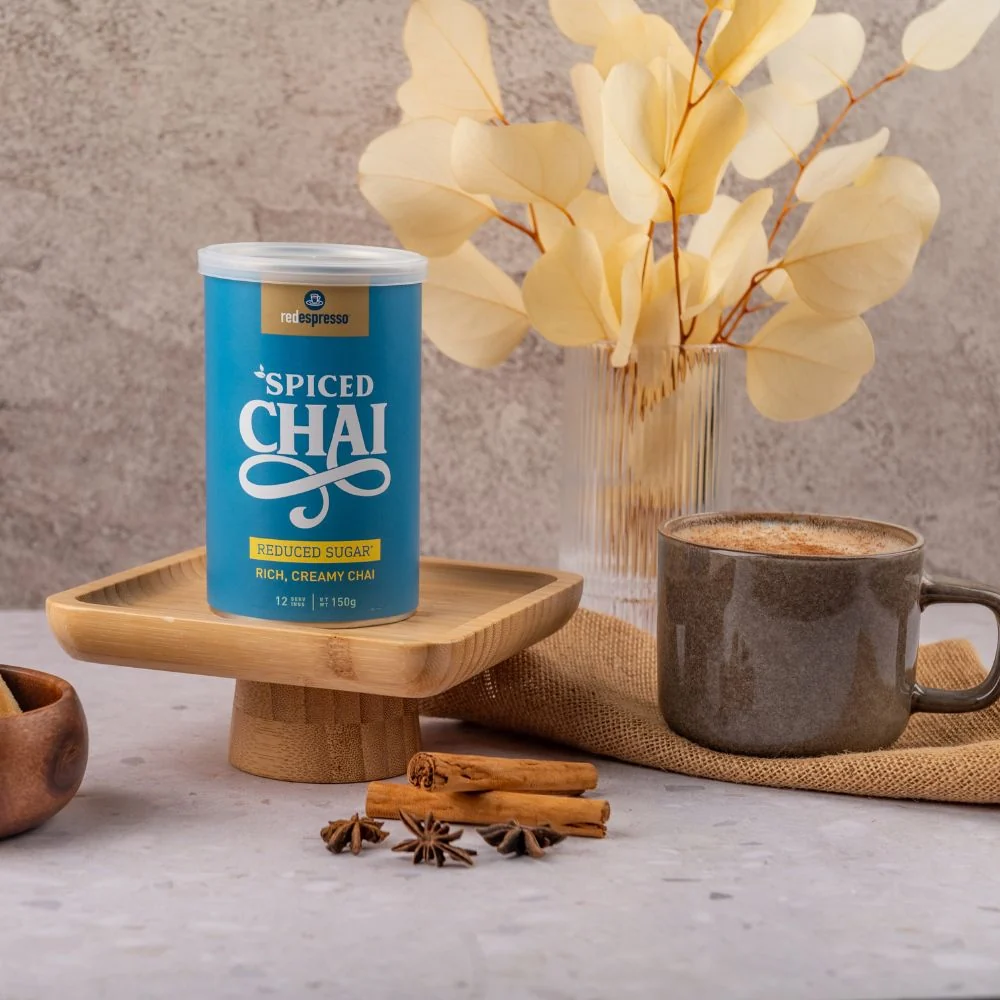 red espresso - Instant Spiced Chai Reduced Sugar Latte 150g Tin - 12 Servings - Image 2